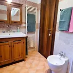 Bee Freeride Biker House Magliolo