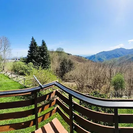 Apartment Bee Freeride Biker House