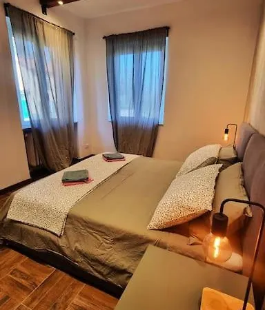 公寓 Bee Freeride Biker House *